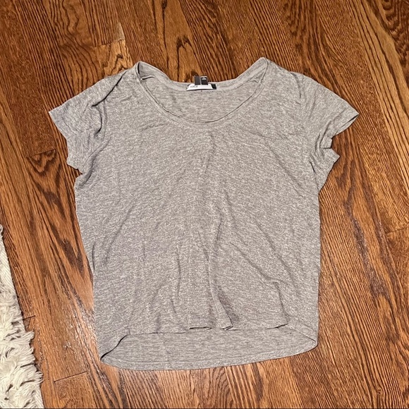 Vince Grey Scoop Neck Short Sleeve Shirt, Size Small - Picture 3 of 4